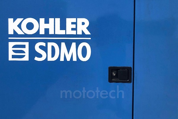 SDMO J33 в кожухе