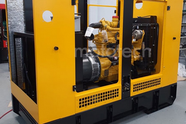 Genbox JD32 в кожухе